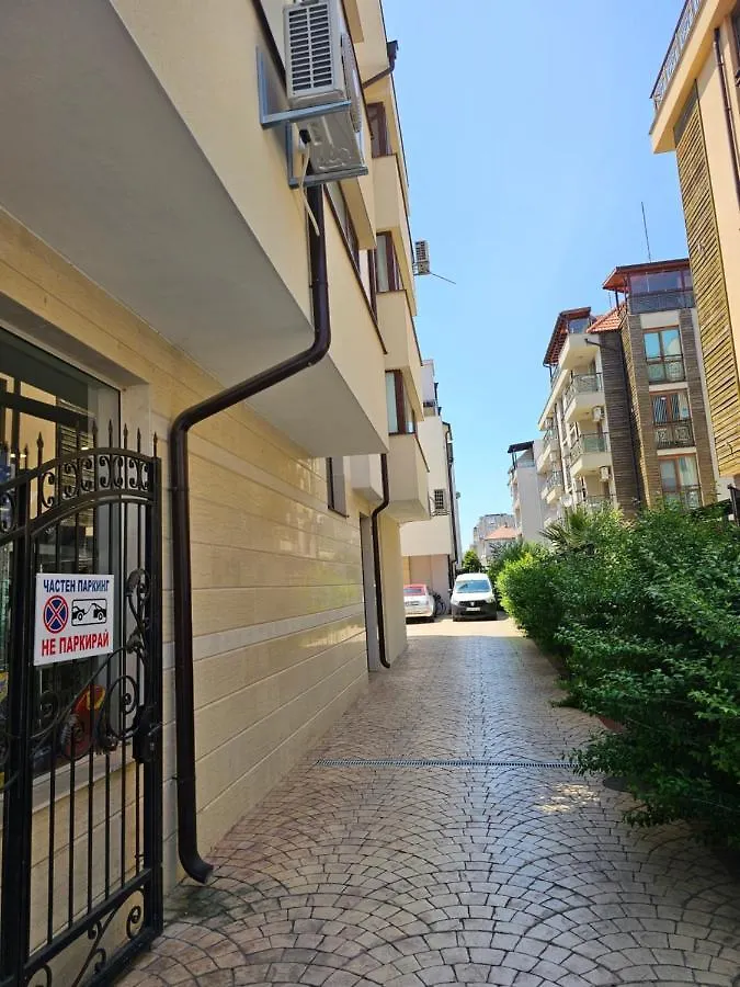 Апартамент Иванови Сарафово Burgas Bulgaria