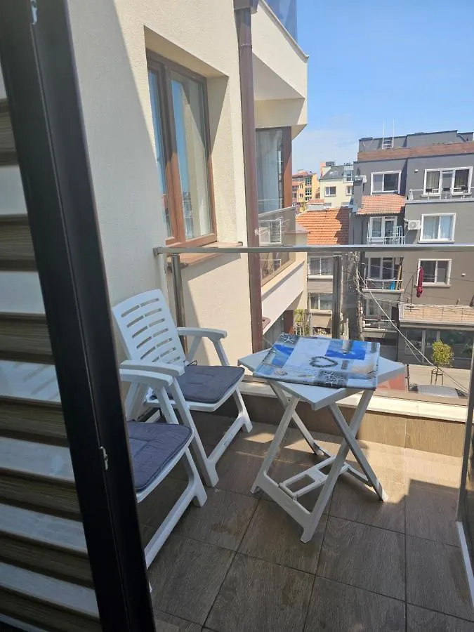 Апартамент Иванови Сарафово Burgas
